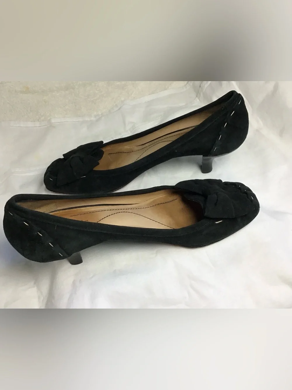 Kate Spade New York Laney Black Suede Bow Kitten Heel Pumps Square Toe 8.5M